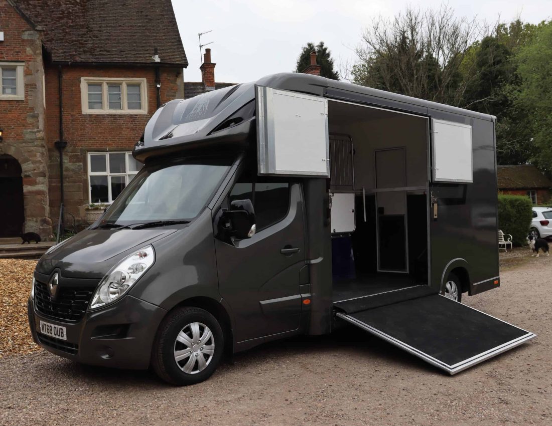 Luxury handcrafted horsebox in Great Britain
